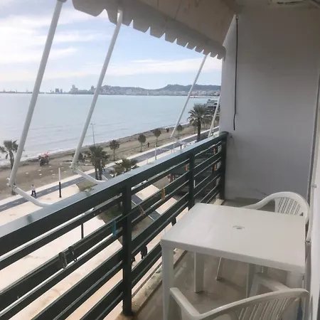 아파트 Eyes On Sea Durrës